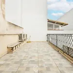 Sunlit 47 דירה