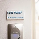 Sunlit 47
