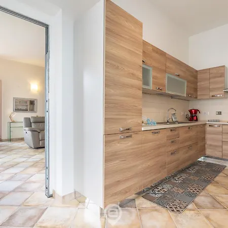 Apartamento Sunlit 47 *
