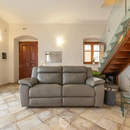 Sunlit 47 Apartman Calasetta